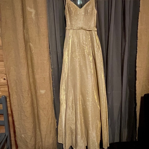 Beautiful Prom Dress Size 6! Worn once! - Picture 2 of 7